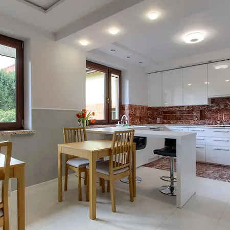 Apartmanhotel Bajland 3*